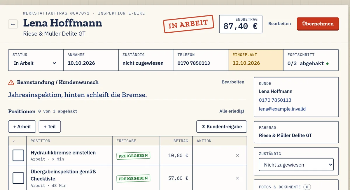 Werkstattbund App: Auftragskarte mit Positionen und Stempel „In Arbeit“